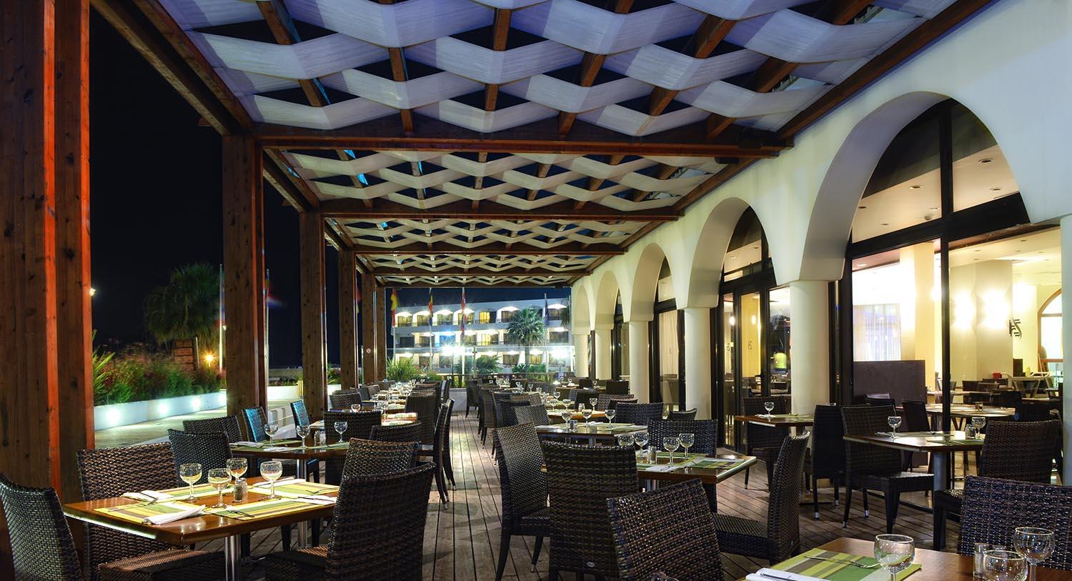 Sol Cosmopolitan Rhodes Hotel Ixia  Exterior foto
