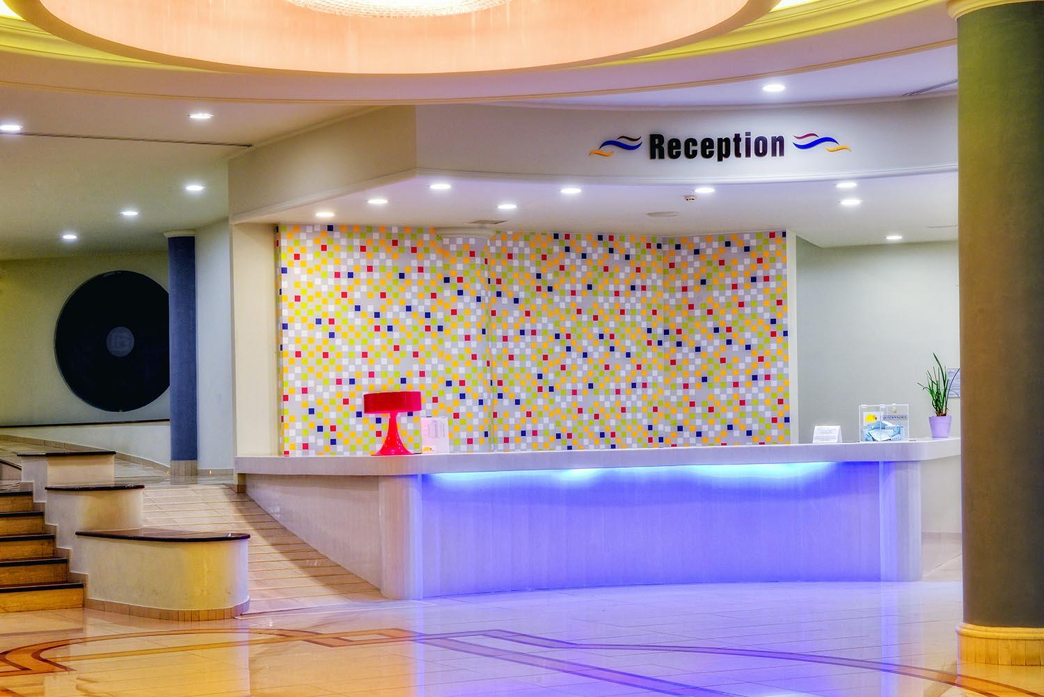 Sol Cosmopolitan Rhodes Hotel Ixia  Exterior foto